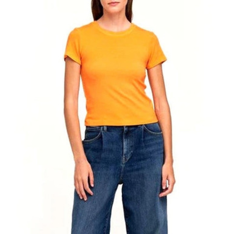 Taya Fitted Tee – Crush.