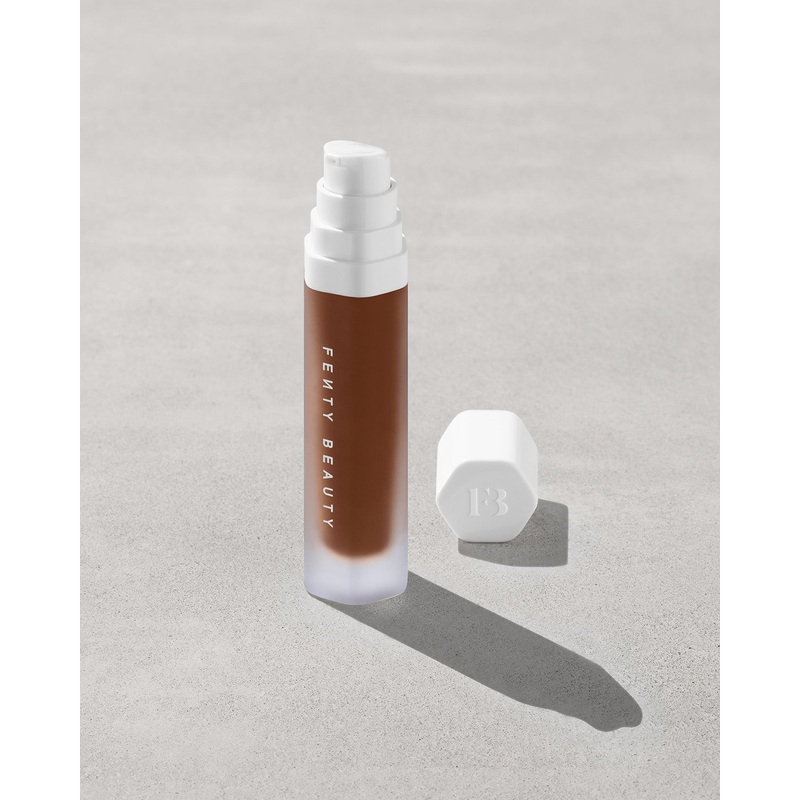 Soft’lit Naturally Luminous Longwear Foundation  490 490