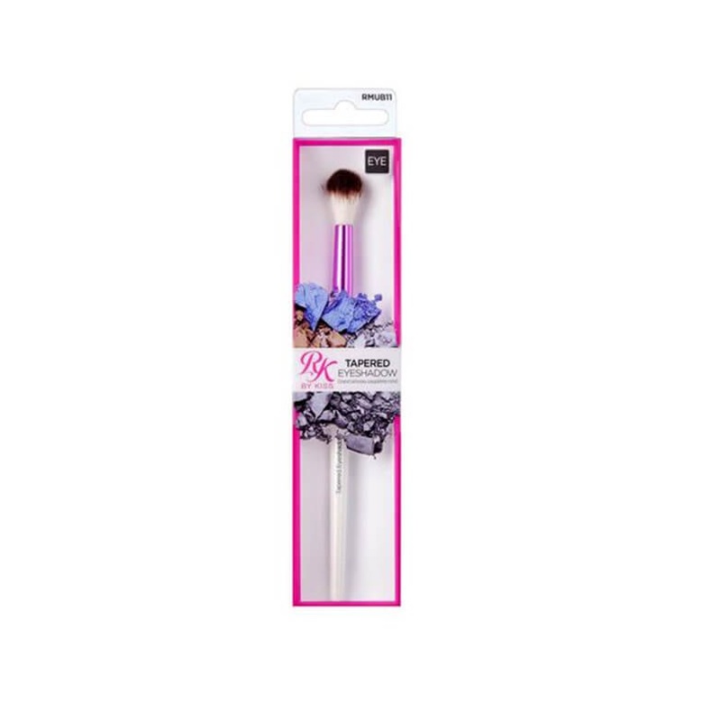 Ruby Kisses Tapered Eyeshadow Brush – RMUB11