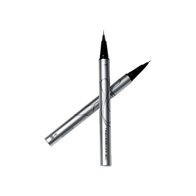 Cheeryep Fine Liquid Eyeliner 0.6g 01# Obsidian Rich Black