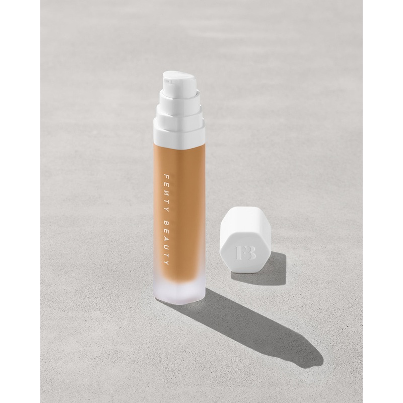 Soft’lit Naturally Luminous Longwear Foundation  335 335