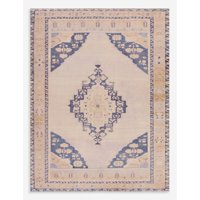 Carmenta Rug 2’6″ x 8′ Runner