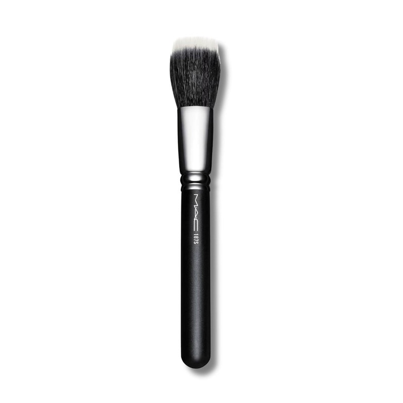 MAC 187S Duo Fibre Face Brush