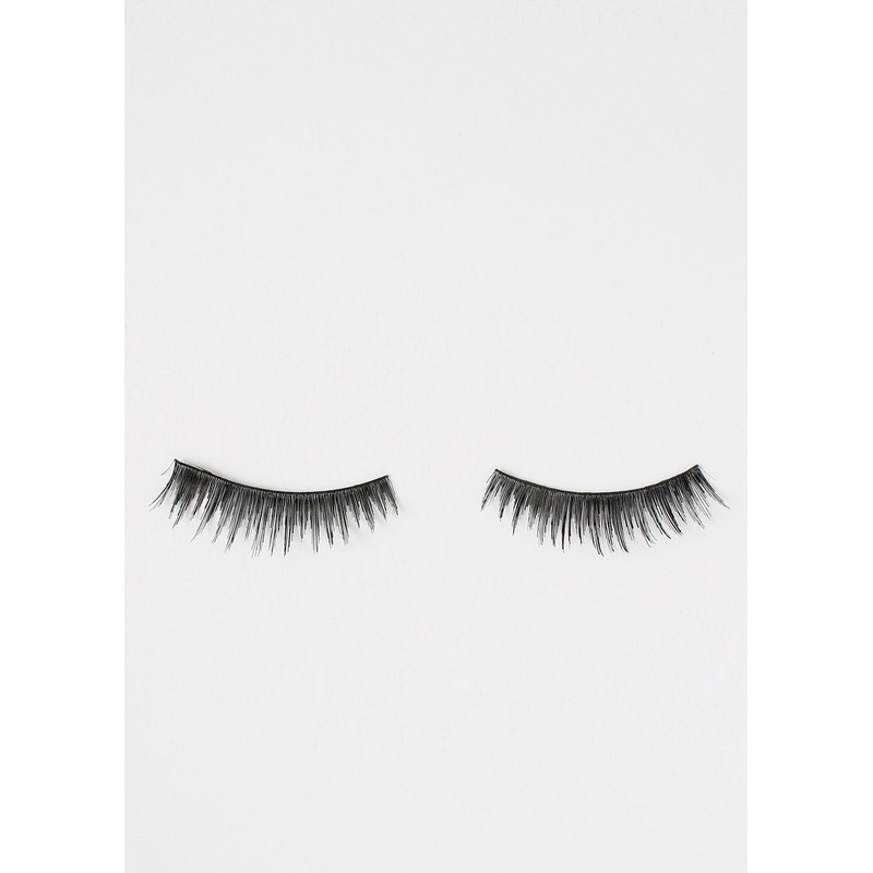 Eyelashes – 600