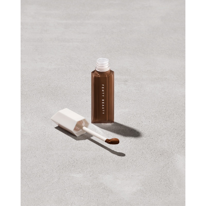 We’re Even Hydrating Longwear Concealer  470W 470W Standard