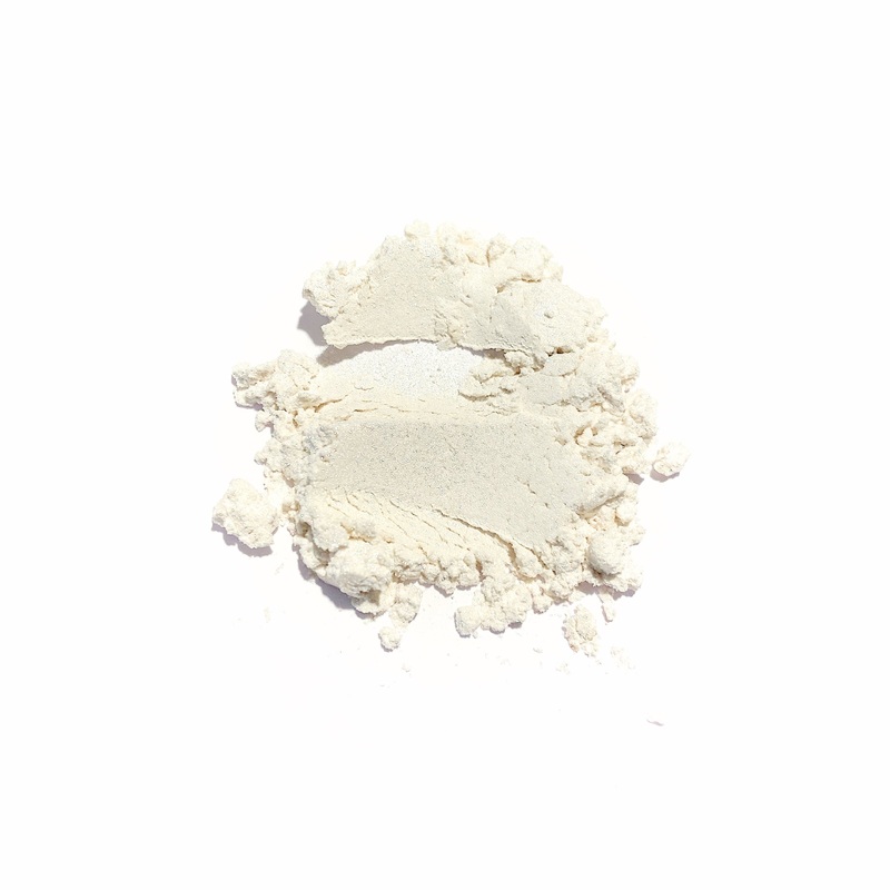 White Gold Eye Shimmeral Clamshell Sample Jar